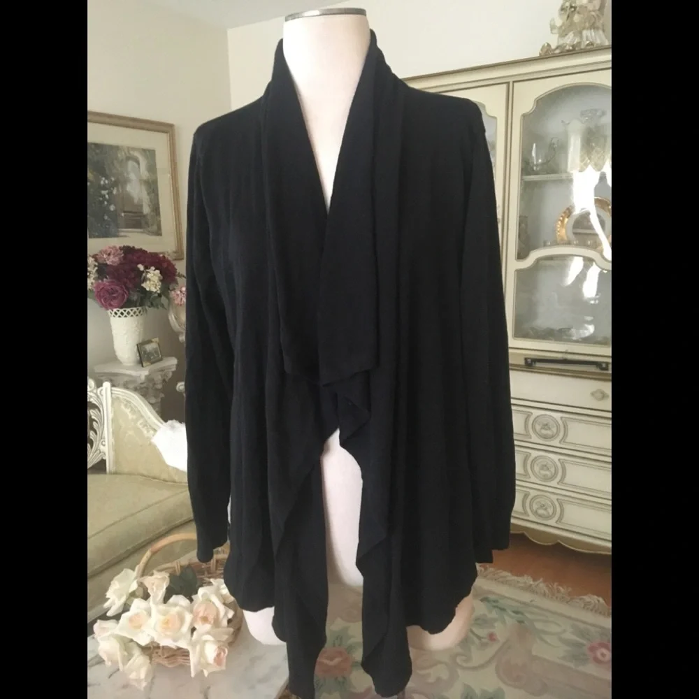DKNYC black waterfall open front cardigan size L/XL ex condition. C:189-5/20/26